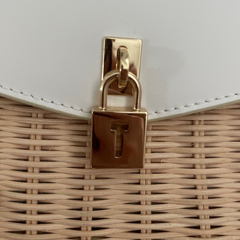 Ted Baker White and Tan Woven Handbag with gold hardware. - Picture 10 of 10